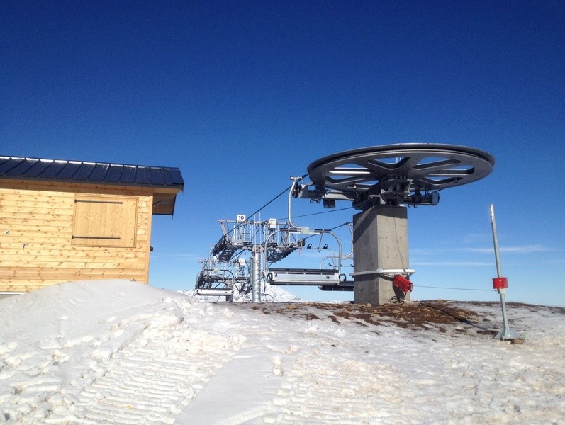 Construction du télésiège LE SAVIS